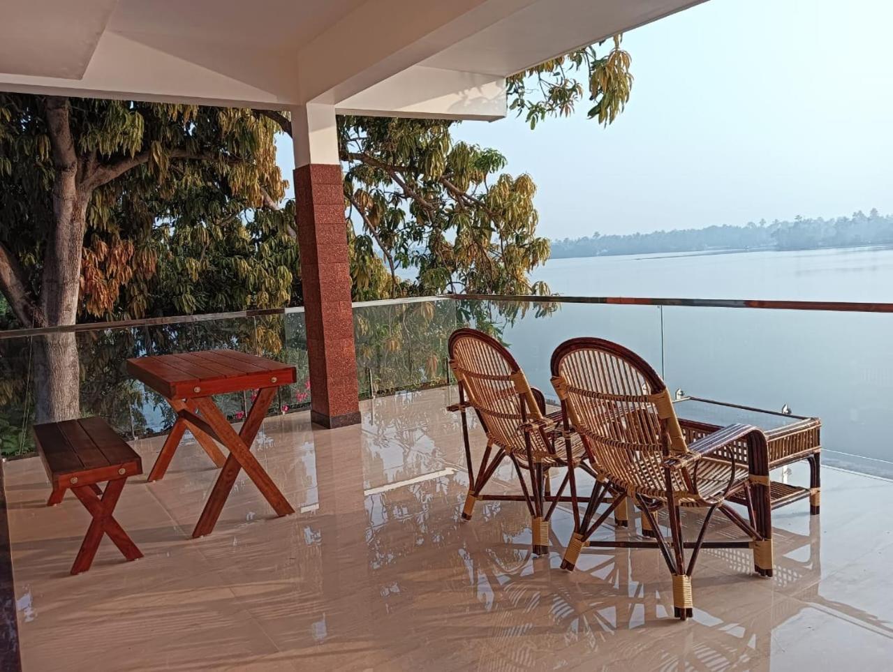 Sagar Beach Villas Home Stay Cherai Beach Esterno foto